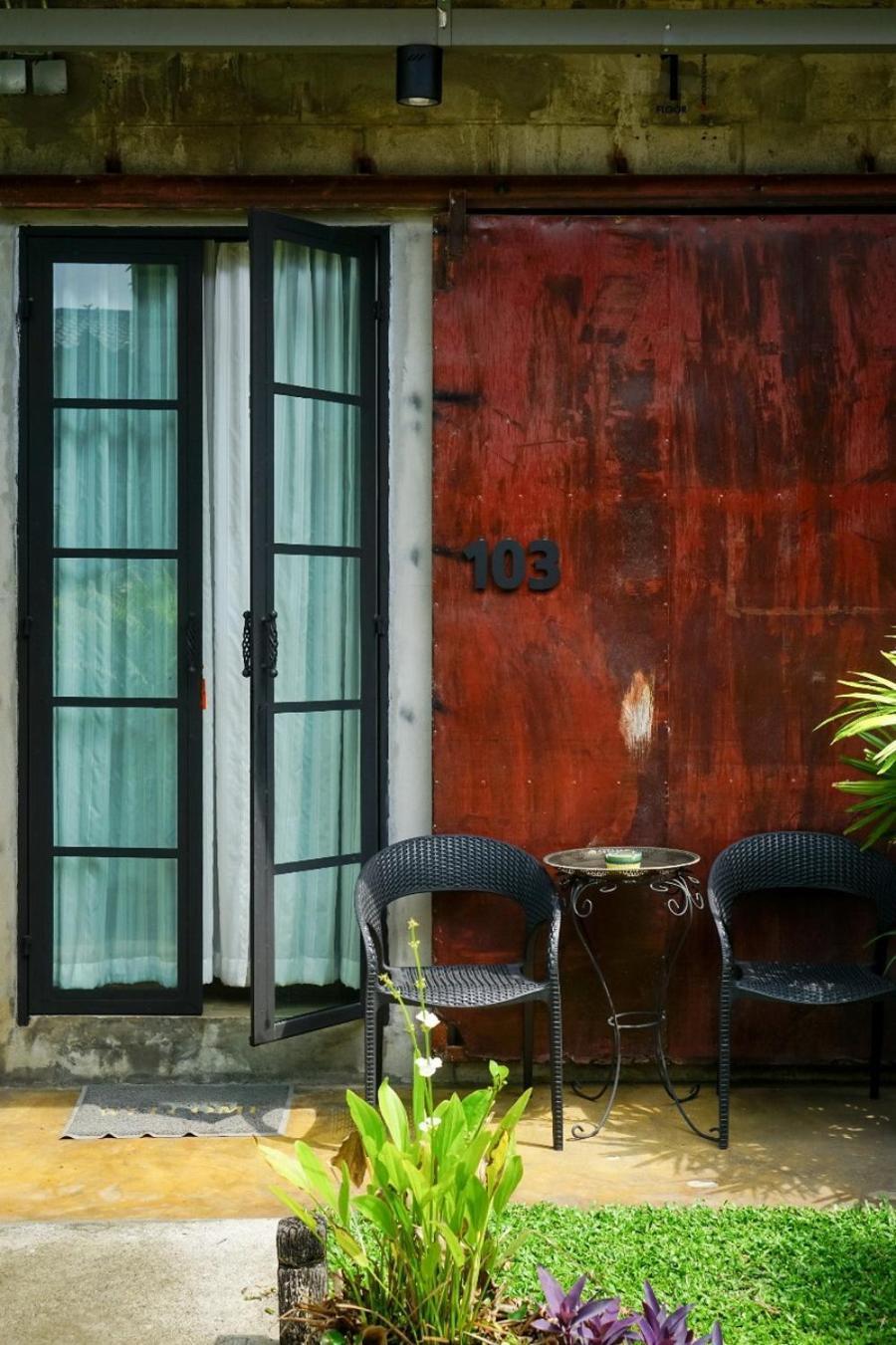 The Warehouse Chiang Mai Hotel Exterior foto