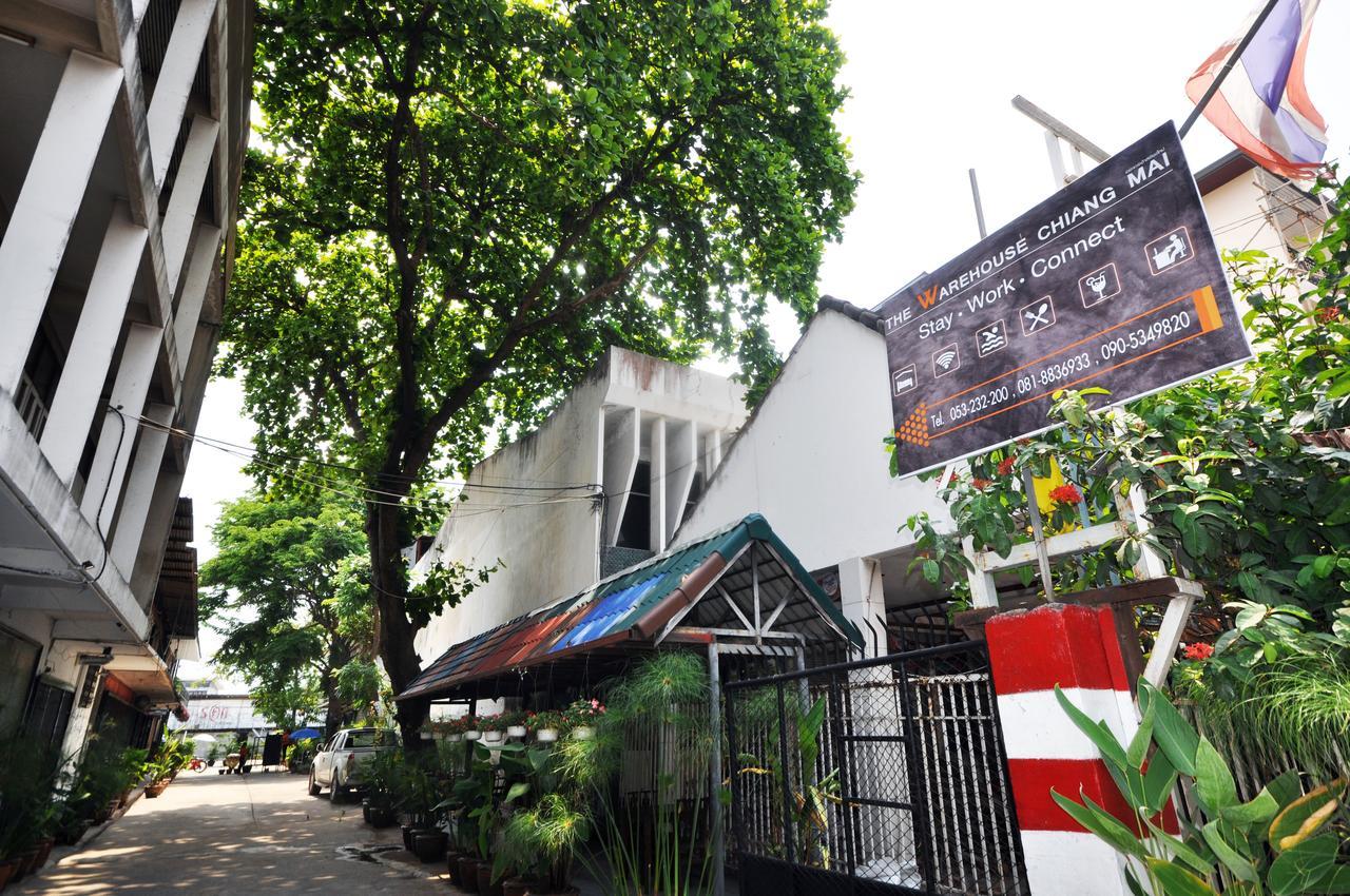 The Warehouse Chiang Mai Hotel Exterior foto